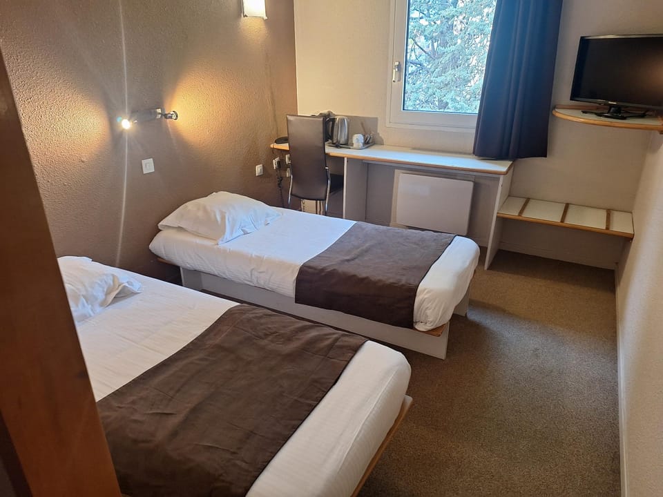 Hotel moulin a vent Gerland Hotel in Lyon