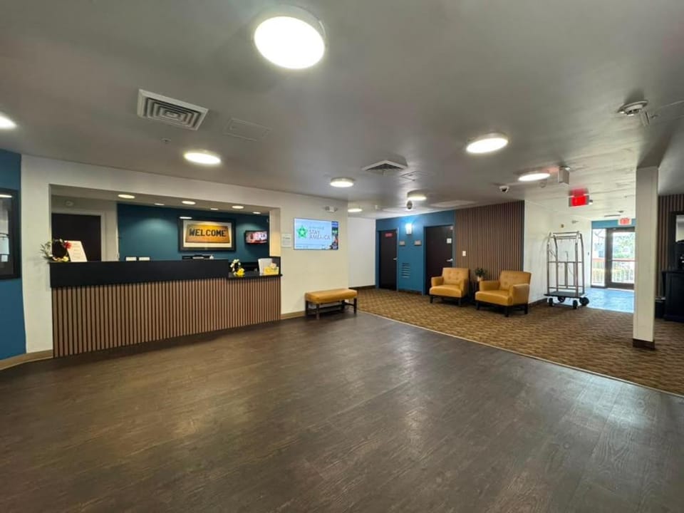 Extended Studio Hotel Suites - San Dimas Hotel in Glendora