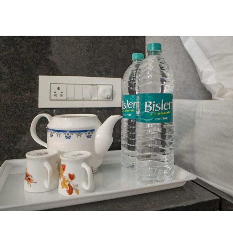 Shree Ji Kunj Hotel in Gujarat