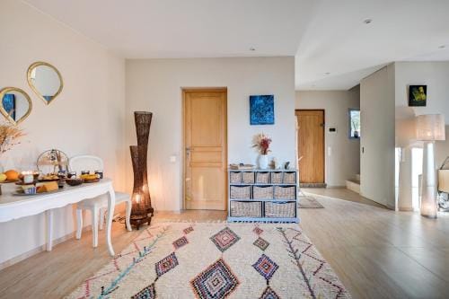 La Villa KEF Hotel in Lambesc