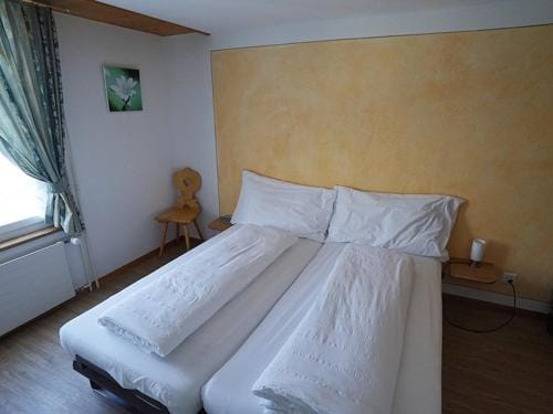 Sternen Doppelzimmer Hotel in St. Gallen, Switzerland