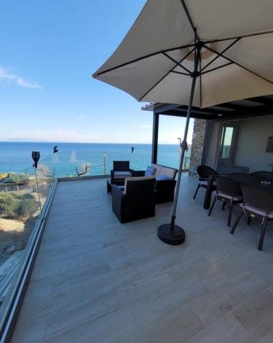 La Mer Villa - Entire Cottage Hotel in İzmir Province