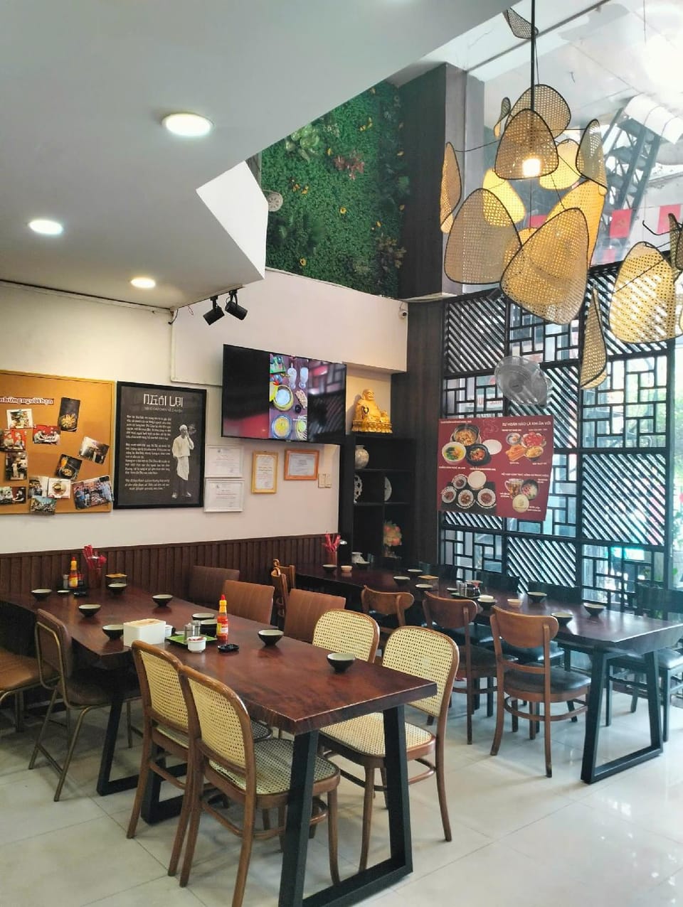 Bros Citihouse Hotel in Ho Chi Minh City