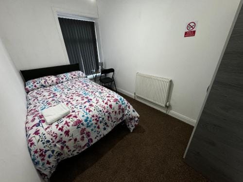 Double bed BW2 Accrington Burnley Hotel in Rossendale