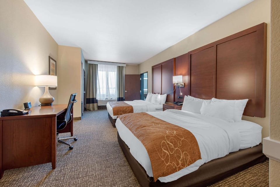 Suite room