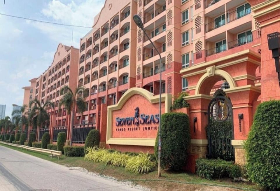 GSR - Seven Seas Hotel in Pattaya City