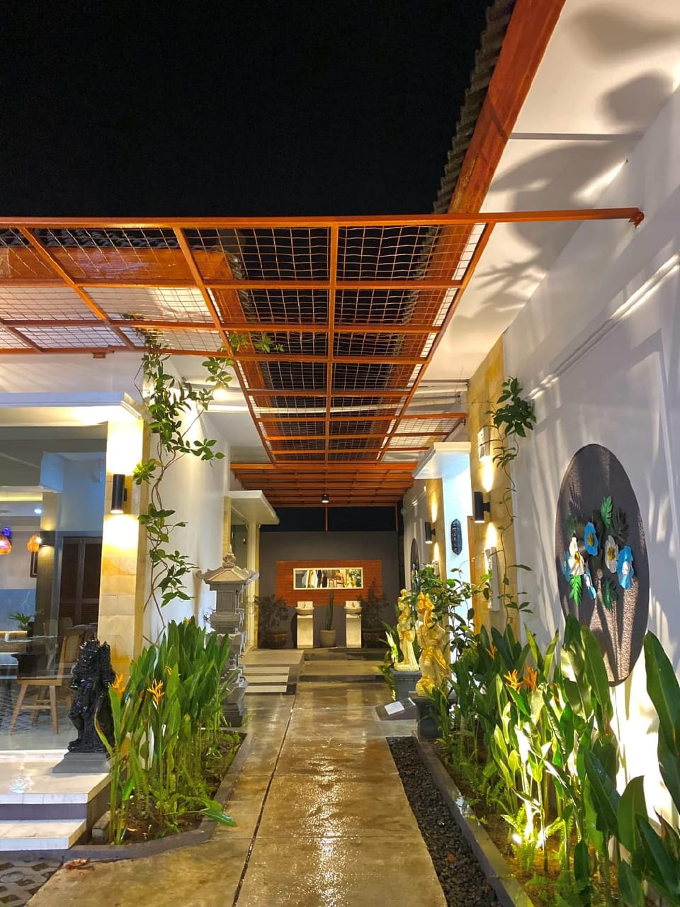 The Cabin Hotel Lovina Bali Hotel in Bali