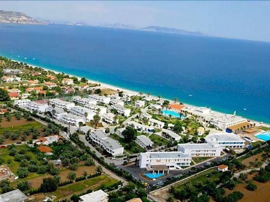 Comer Kinetta Beach Hotel in Euboea