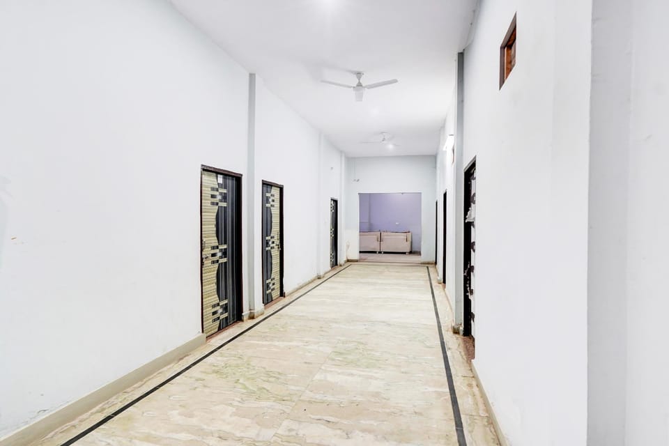 SPOT ON JAYDEVI SEVA SADAN Hotel in Uttar Pradesh