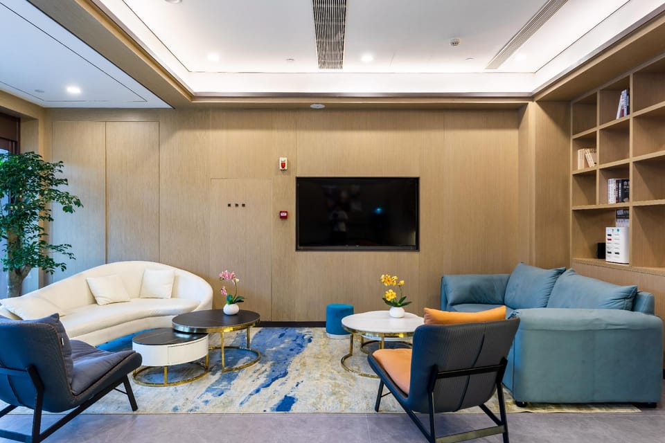 Starway Hotel Kunshan Qiandeng Ancient Town Hotel in Shanghai