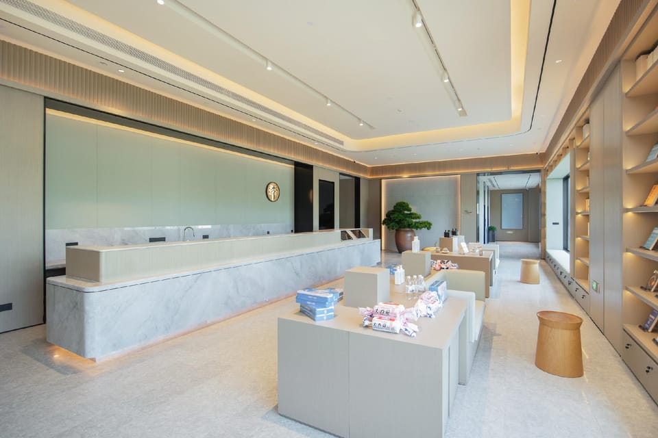 Ji Hotel Jiaxing South High-speed Railway Station Yuli Plaza Hotel in Zhejiang