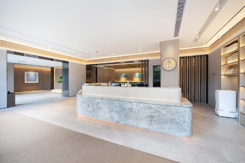 Ji Hotel Huzhou South Taihu New District Ganshan Road Hotel in Suzhou