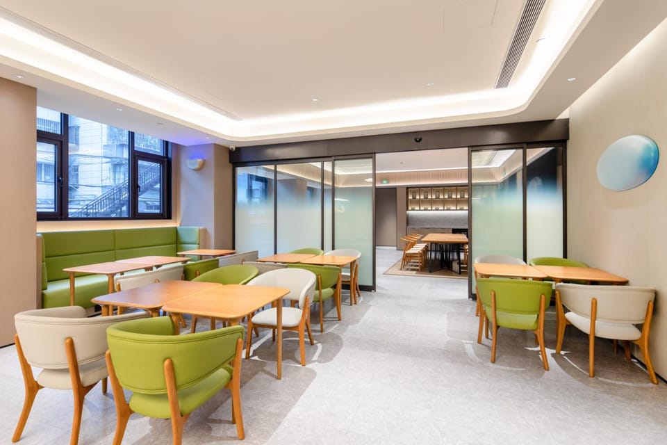 Ji Hotel Nanjing Longjiang New City Plaza Hotel in Nanjing