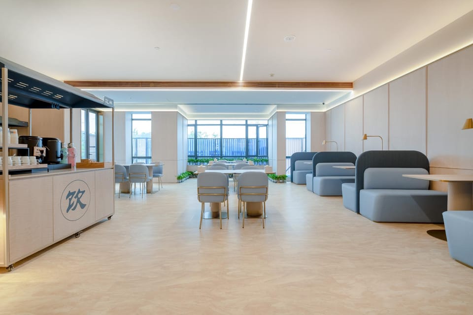 Hanting Hotel Huzhou Wanda Plaza Hotel in Suzhou