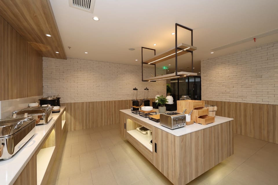 Hanting Hotel Huzhou Aishan Yintai South Street Hotel in Suzhou