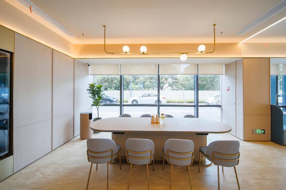 Hanting Hotel Ningbo Beilun Changjiang Road Metro Station Hotel in Zhejiang