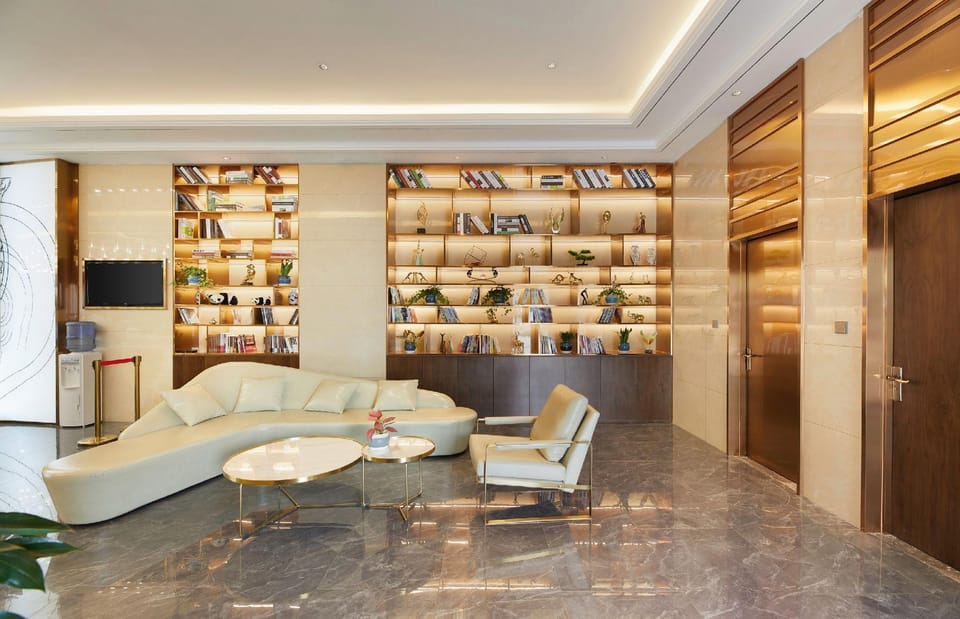 Yeste International Hotel Chengdu Kuanzhai Alley Shuhan Road Metro Station Hotel in Chengdu