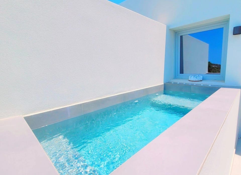 Vista Del Mar Hotel in Santorini