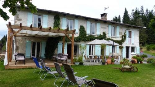 la ferme du garnasson Hotel in Auvergne-Rhône-Alpes