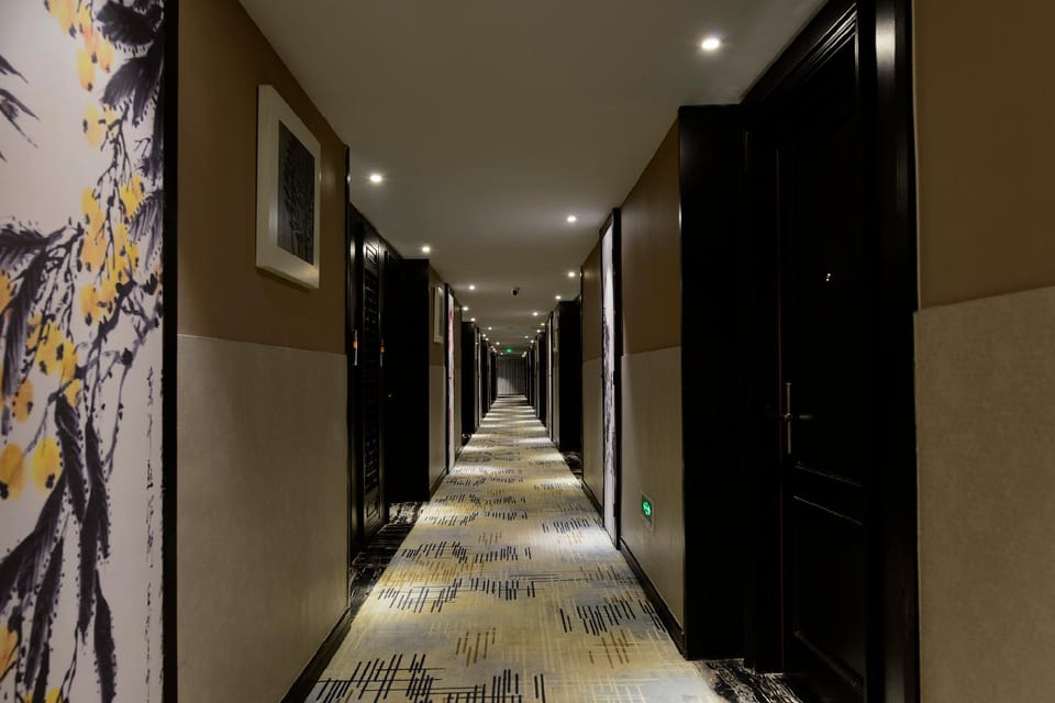 Jin Hao Hotel - Xi 'an Datang Everbright City & Dayan Pagoda Metro Station Hotel in Xian