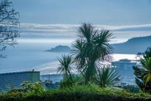 Footsteps - 2 Bedroom Apartment - Saundersfoot Hotel in Saundersfoot