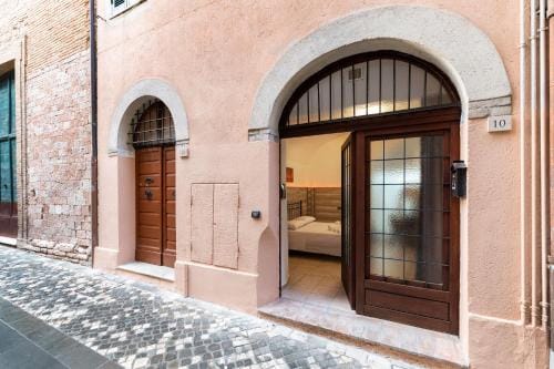 Affittacamere Fina Hotel in Foligno
