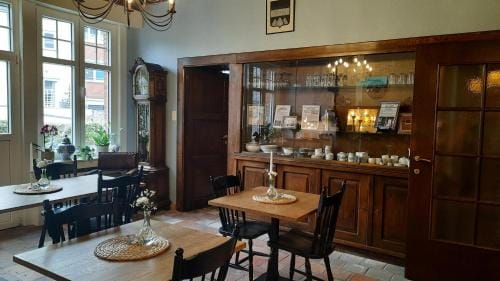 't Kabinet Hotel in Flanders