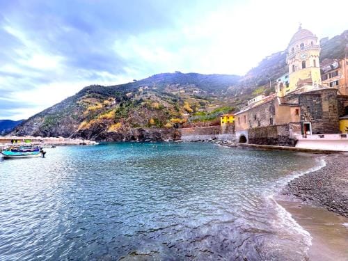 Marina Vernazza Design Rooms Hotel in Vernazza