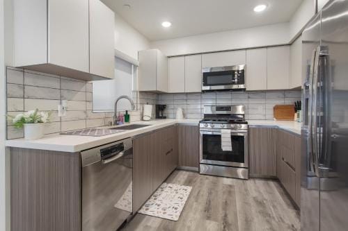 Beverly Hills 2BD 2BA with Free Parking Hotel in Beverly Hills