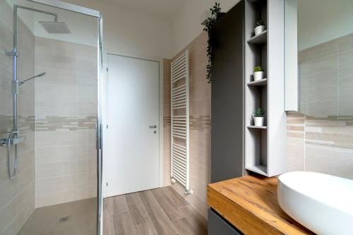 Charming Guest Room in Frassino with Private Entrance Hotel in Emilia-Romagna