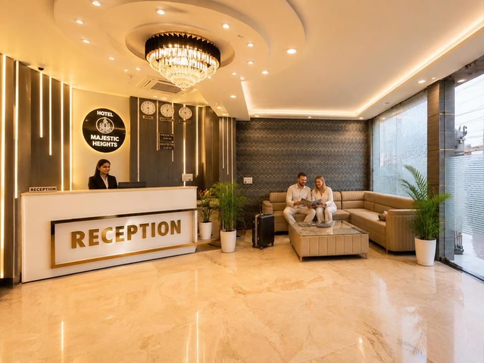 Hotel Majestic Heights Hotel in Agra