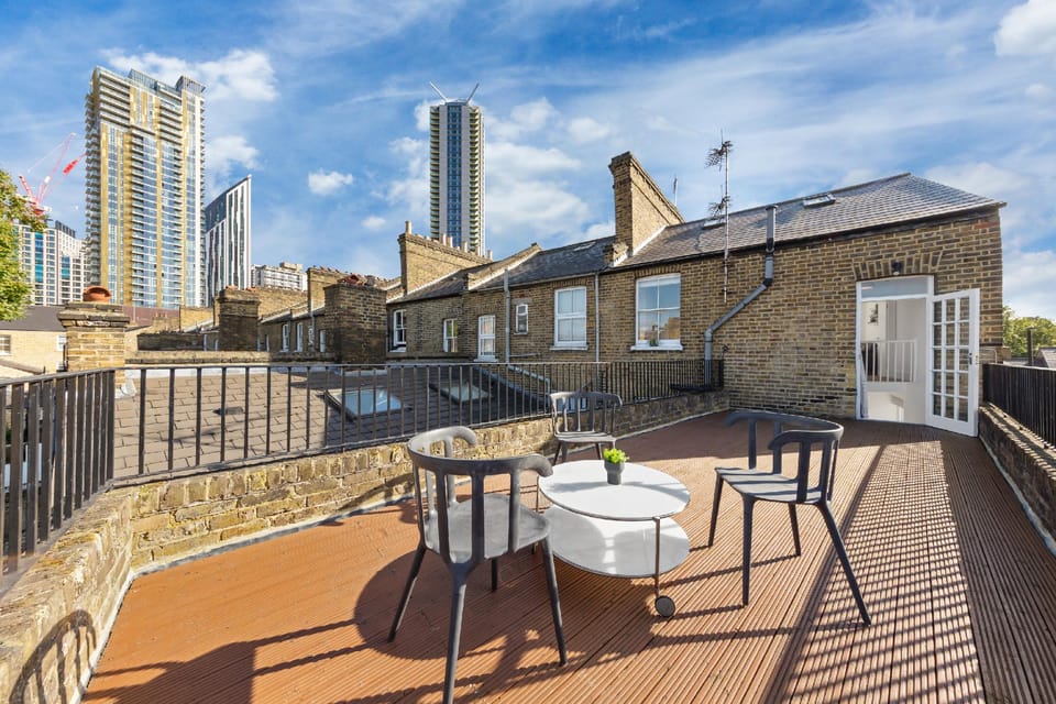 4BR City View on Terrace Flat in Central London! Hotel in London Borough of Southwark