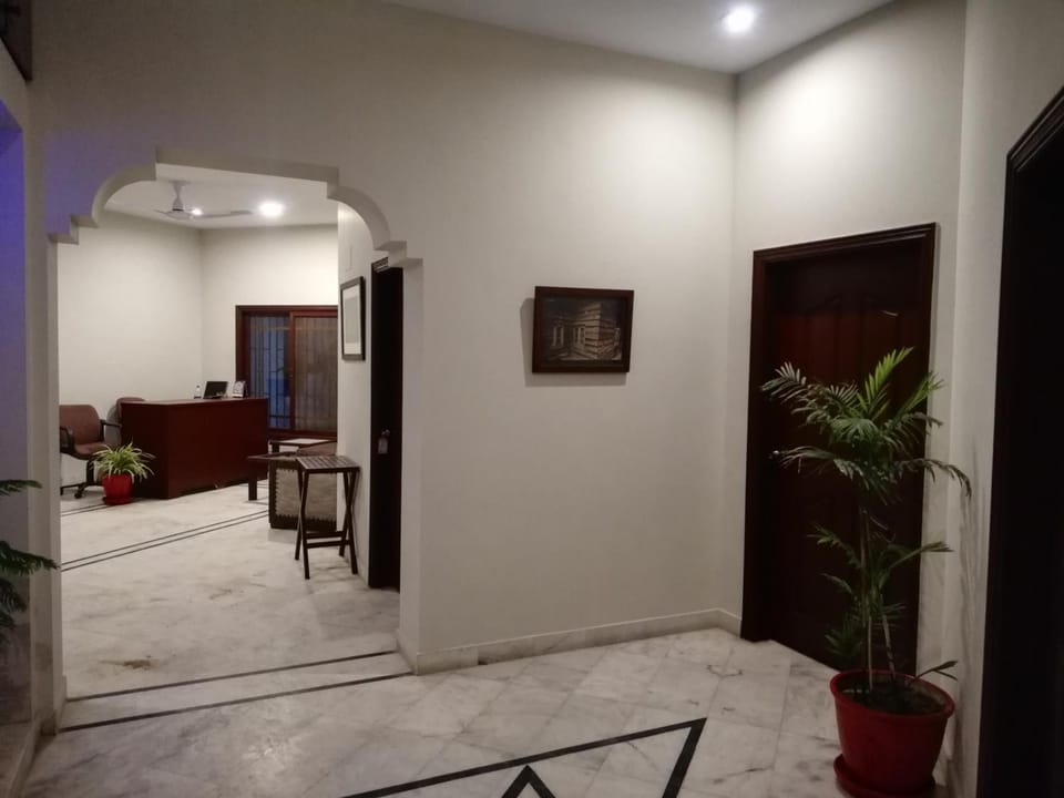 Hotel Island Clifton Hotel in Karachi