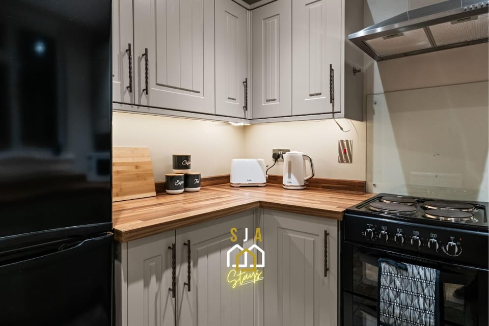 Holburn Road Retreat - SJA Stays - 1 Bed Apartment Hotel in Aberdeen