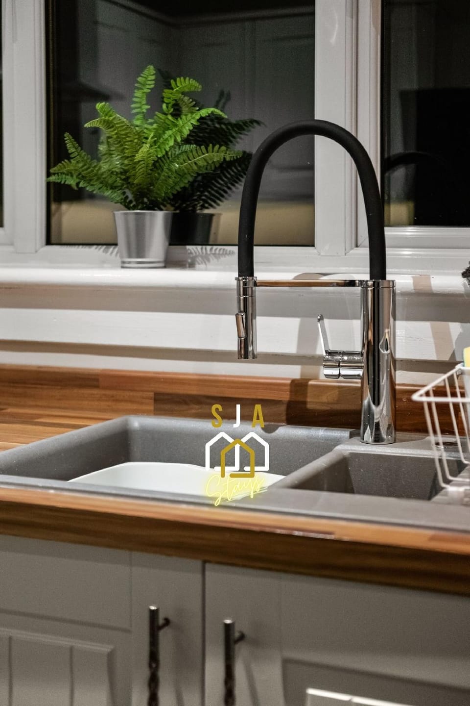 Holburn Road Retreat - SJA Stays - 1 Bed Apartment Hotel in Aberdeen