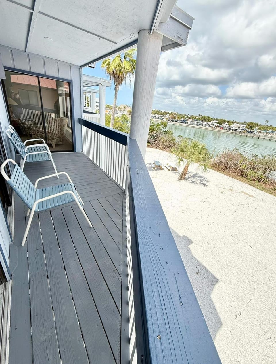 Chadwick Cove Marina Apartment hotel in Manasota Key