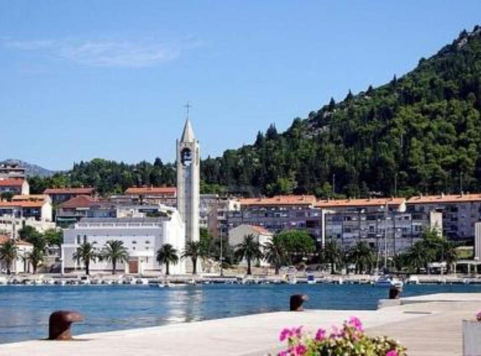 Apartments Galic Hotel in Dubrovnik-Neretva County