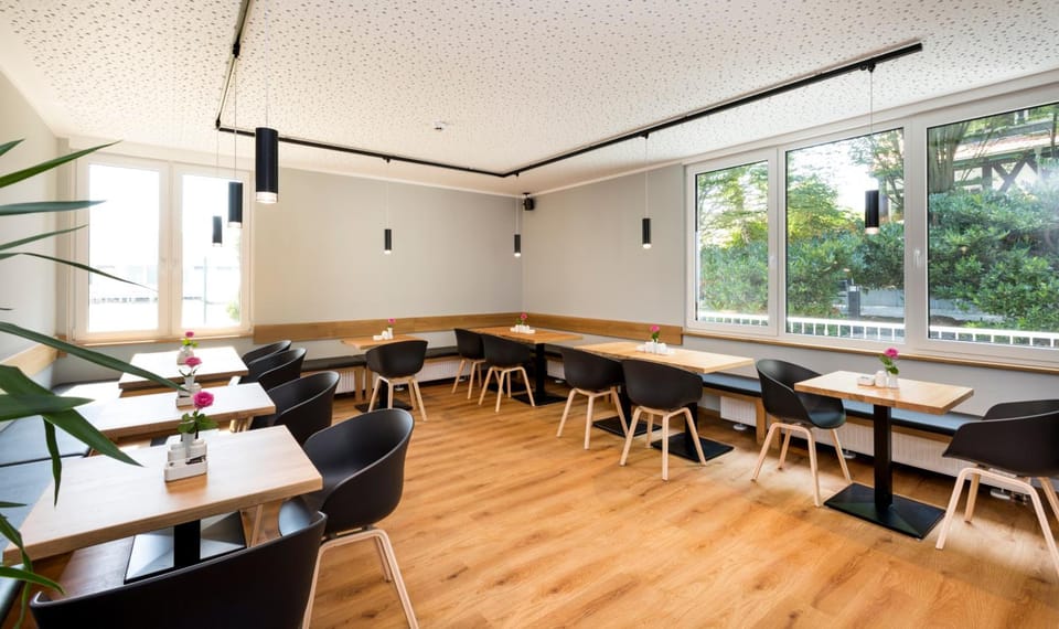 mk monteurzimmer eschborn Hostel in Frankfurt