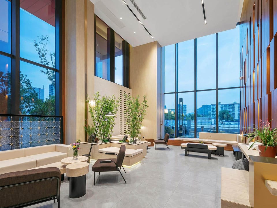 ZMAX Hotel Hangzhou Songcheng Zhuantang Academy of Fine Arts Hotel in Hangzhou