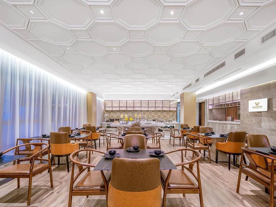 Vienna International Hotel 5.0 Hangzhou Fuyang Changkou Hotel in Hangzhou
