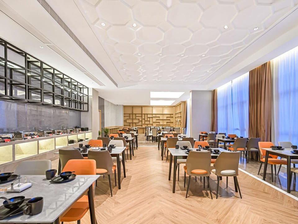 Vienna International Hotel 5.0 Ningbo Xiangshan Songlan mountain scenic area Hotel in Zhejiang