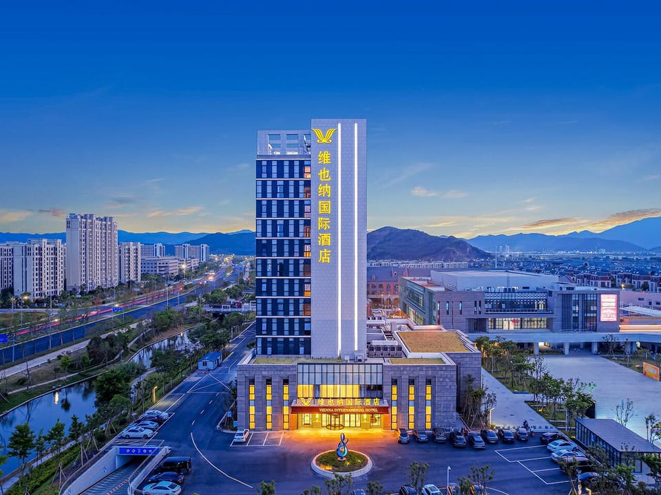 Vienna International Hotel 5.0 Ningbo Xiangshan Songlan mountain scenic area Hotel in Zhejiang