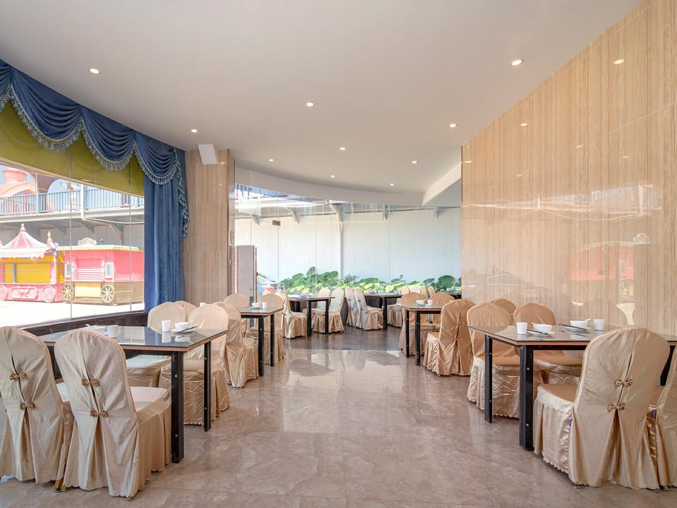 Vienna Classic Hotel Xiamen Convention and Exhibition Center, Kwun Yam Shan Hotel in Xiamen