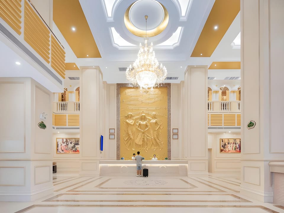 Vienna Hotel Jiaxing Pinghu Hotel in Shanghai