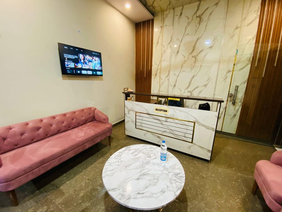 RY LUXURIES HOTEL Hotel in Punjab, India