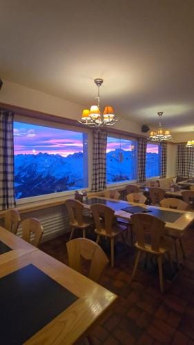 Gotschnagrat Bergrestaurant- Best Panoramic View Hostel in Davos