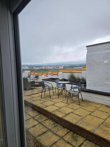 Castle By The Sea Scarborough Hotel in Scarborough