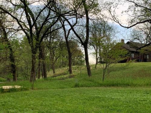 Creekside Country Estate Lodge in Ozark Mountains