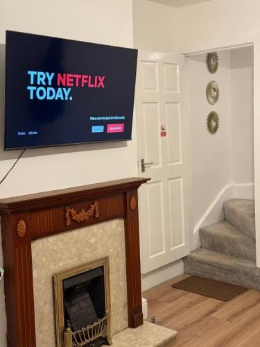 2 Bedroom House Hotel in Nottingham