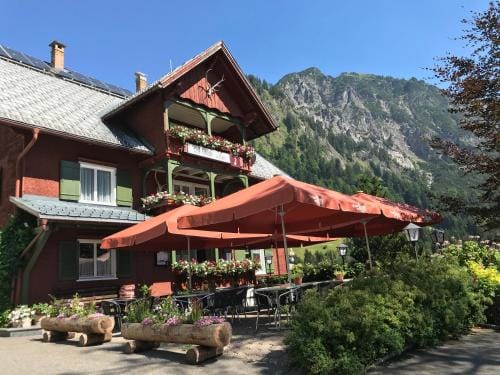Cafe Pension zum Jager Hotel in Fontanella